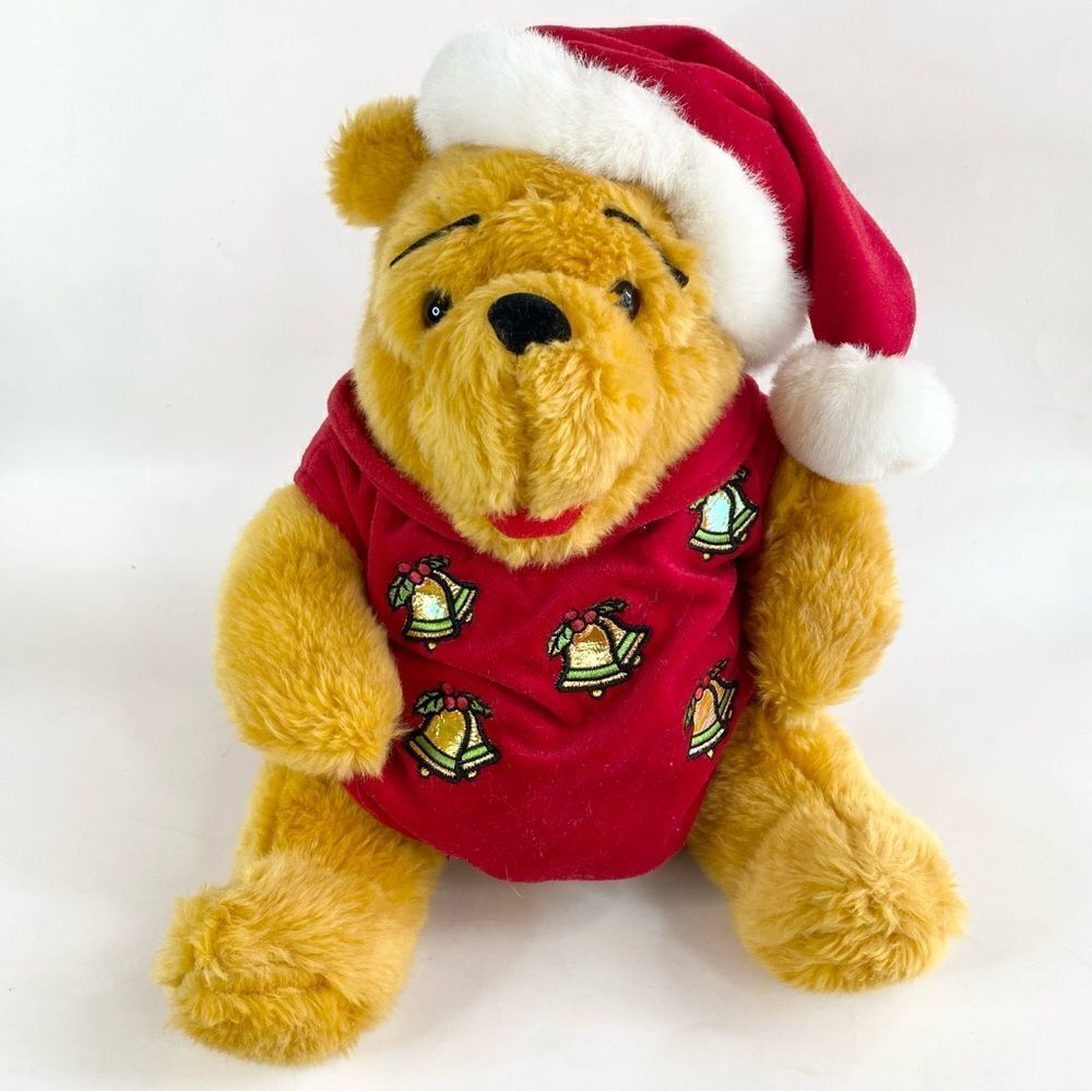 RARE Winnie The Pooh Disney Store Fuzzy Plush Lights Up Music Holiday 2002 WORKS